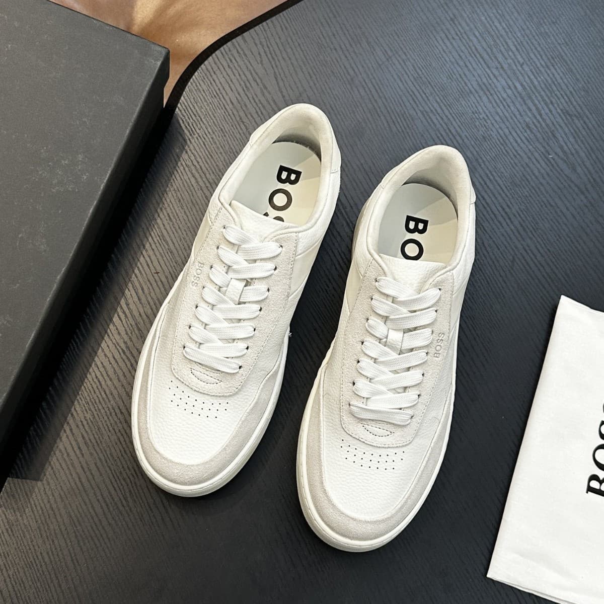 European Style Genuine Leather Casual Shoes for Men, White Lace-up Skate Shoes, New Fashion Flat Versatile Shoes for Men BS
