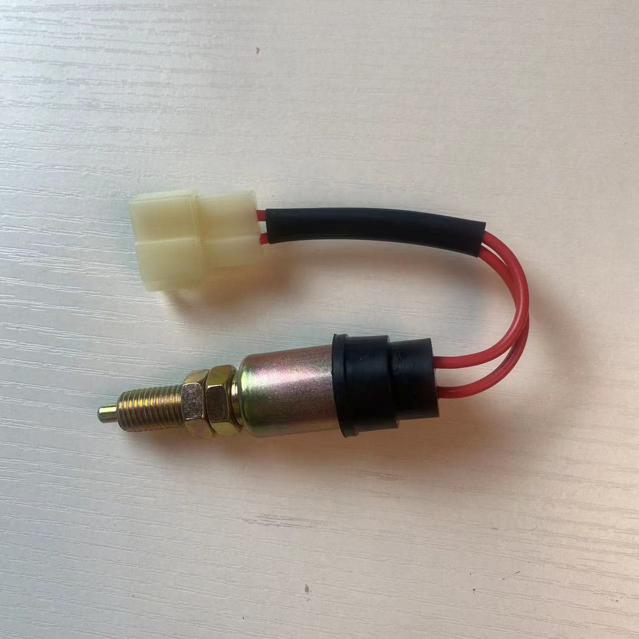Car brake switch, brake light switch JK231 factory normally closed normally open rear brake