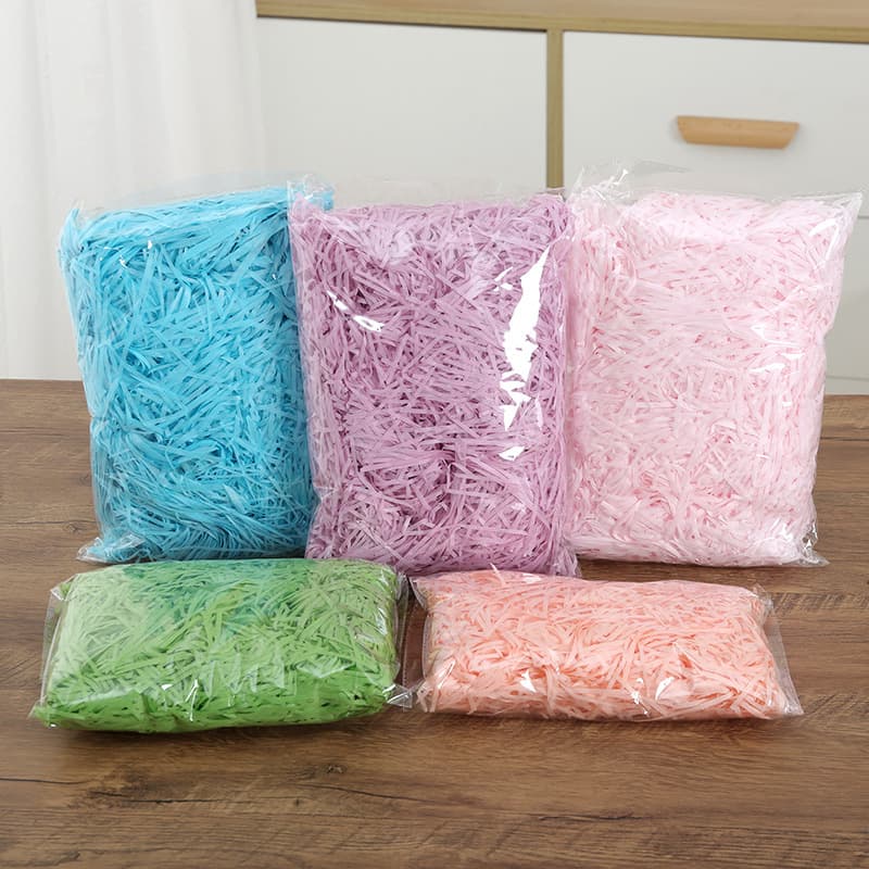 Manufacturer wholesale colored raffia shredded paper strips wedding gift box candy box filler raffia crinkle paper in-stock
