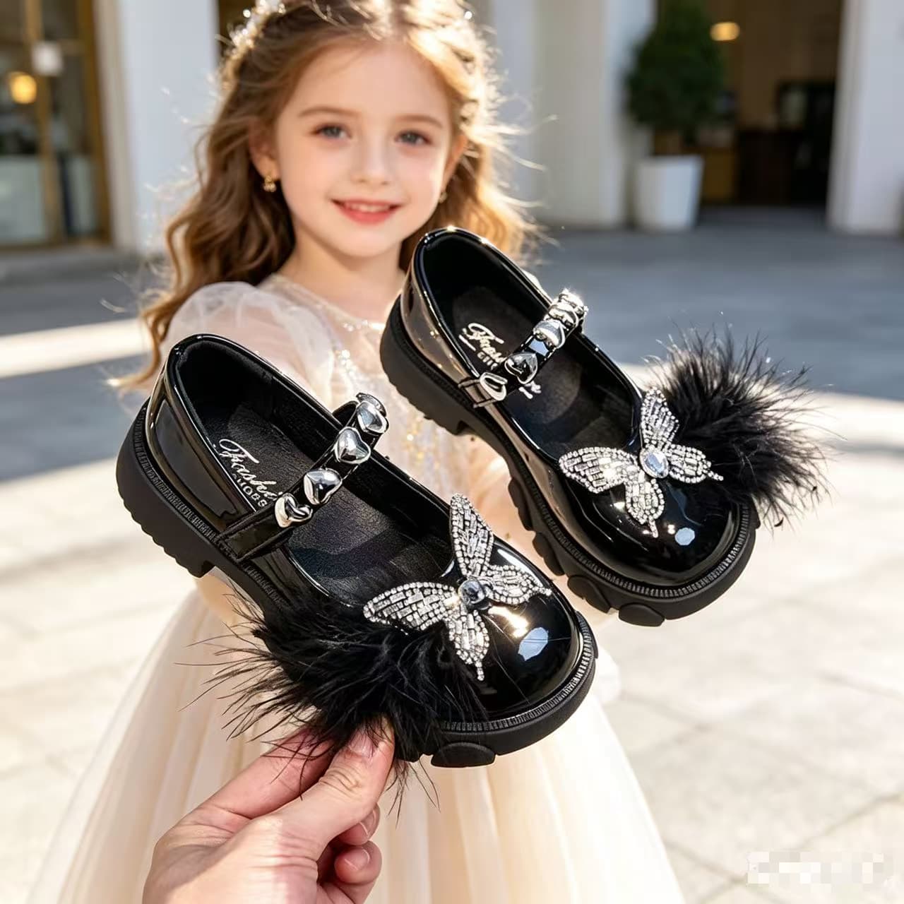 Little Heel Princess Shoes for Girls Spring Autumn 2026 New Style Leather Shoes with Dress Soft Sole Children's Crystal Shoes