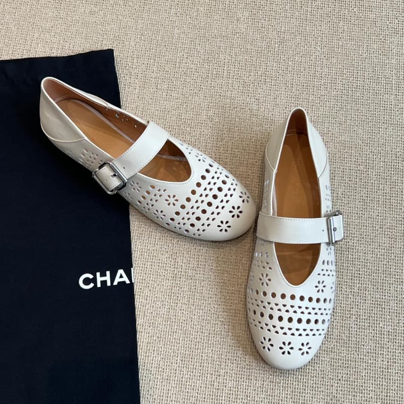In Stock French Hollow Out Mary Jane Shoes for Women Summer Breathable Flat Ballet Shoes Shallow Mouth Cross-border Trade Shoes