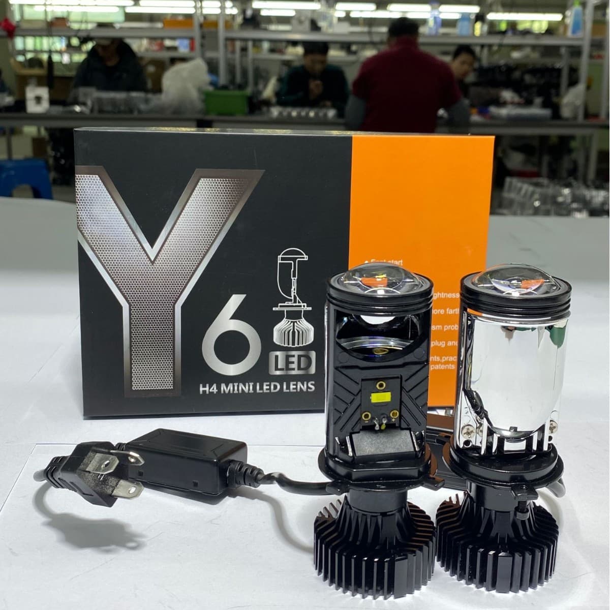 Y6 Car LED Headlights H4 Fisheye Car Lights High-Power Integrated High and Low Beam Super Bright Condenser Lens Lights for Large Cars