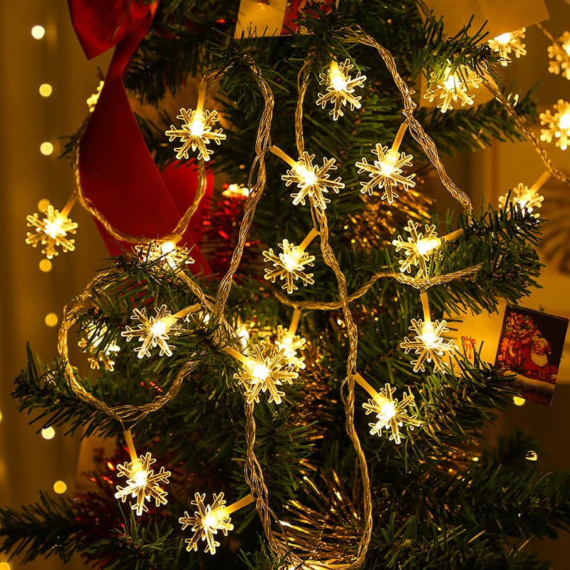Factory Direct Cross-Border Hot Selling LED Snowflake Light String Christmas Holiday Decorative Lights Outdoor Waterproof Remote Control Light String