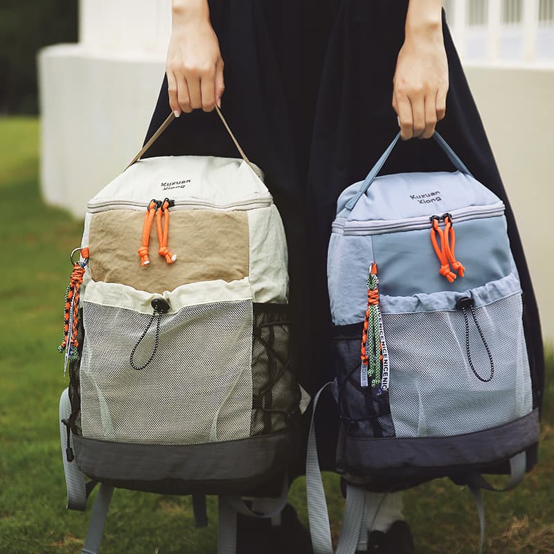 New Lightweight Nylon Outdoor Hiking Backpack Water-Repellent Travel Backpack Unisex Sports Hiking Camping Backpack
