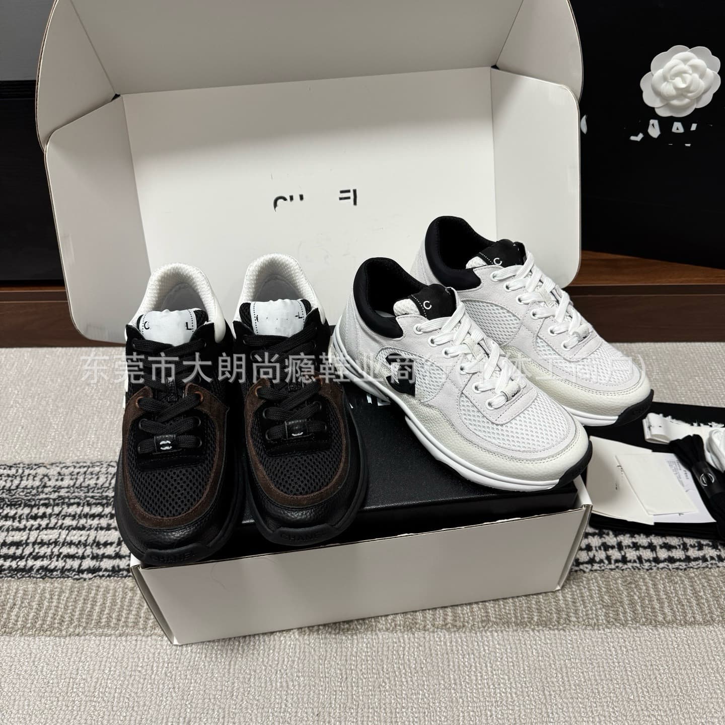 High-End Custom 26-Style Chanel-Inspired Panda Breathable Sneakers, Comfortable Casual Shoes, Lace-Up Hiking German Training Shoes Made in Dongguan