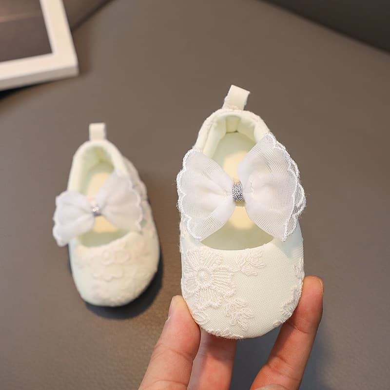 Baby shoes for girls 0-1 year old, female princess shoes, spring and autumn soft-soled cloth shoes, pre-toddler shoes, 7-8-10 months old