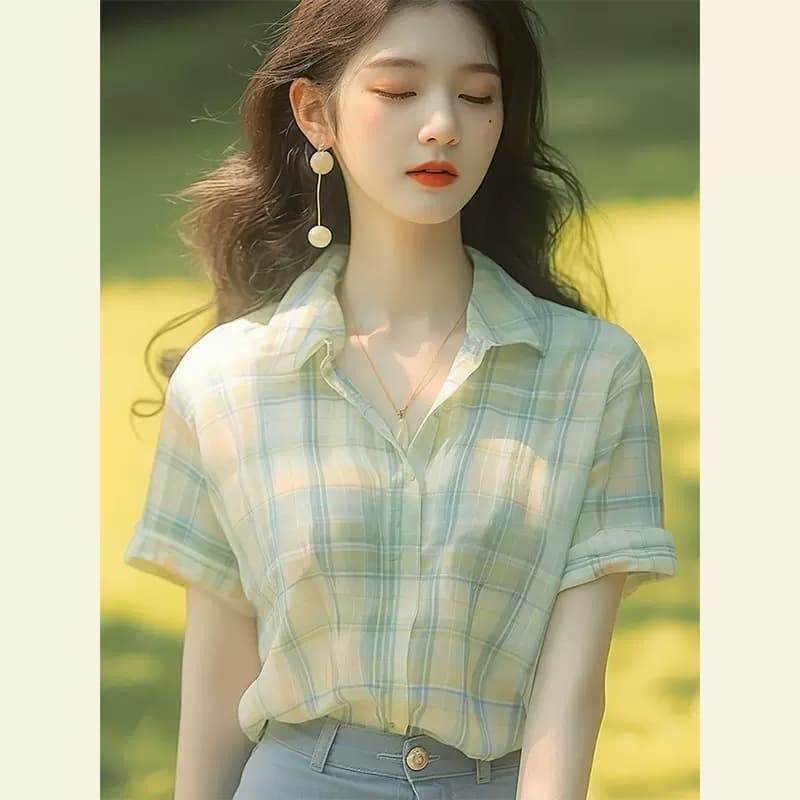 Cross-border Forest-style Artistic Green Plaid Shirt, Trendy and Elegant Unique Top for Women Summer