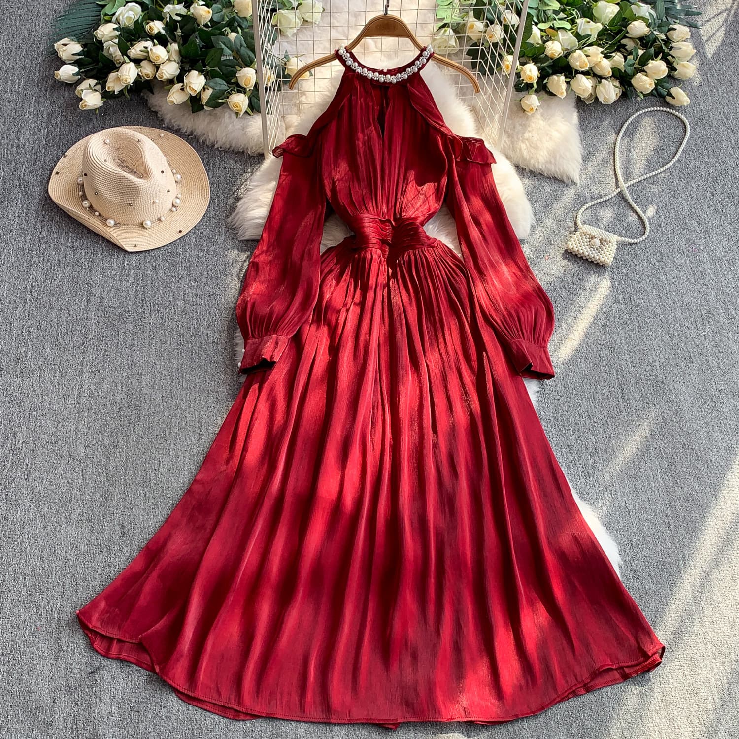 Luxury Elegant Fairy Flowing Pearl Halter Neck Dress with Pleated Waist Elegant Long Skirt