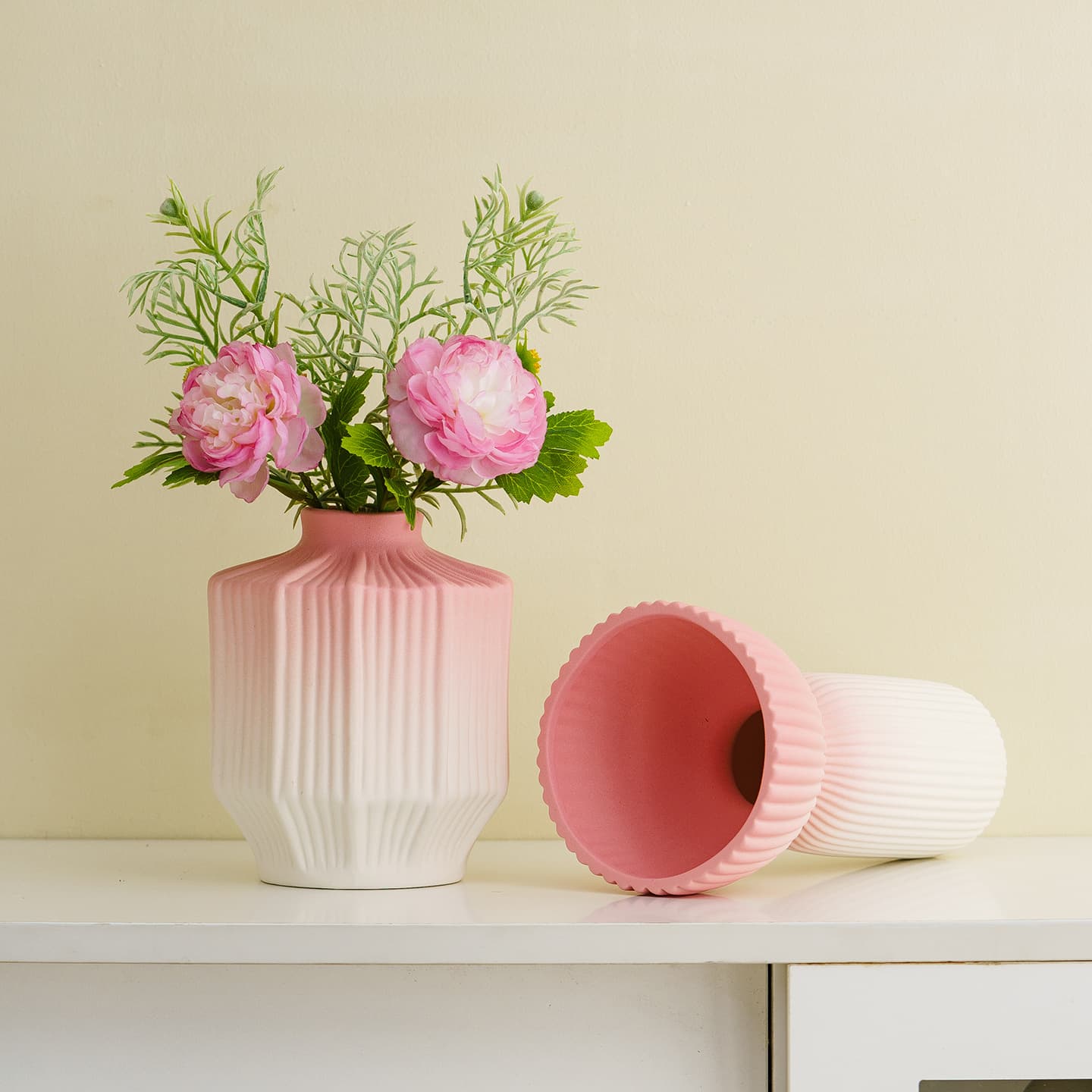 Shumen Art Striped Ceramic Dried Flower Vase Living Room Desktop Flower Arrangement Ornament Niche Design Decorative Flower Container