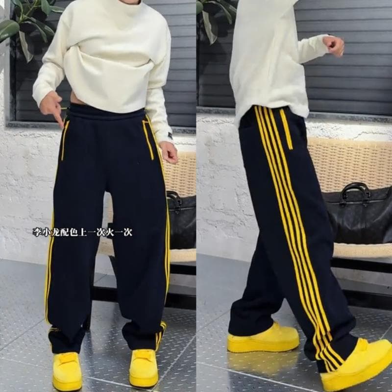 Winter High-End Striped Four-Line Fleece Wide-Leg Curved Knife Pants for Men, Trendy Versatile Contrast Color Thickened Straight Casual Pants