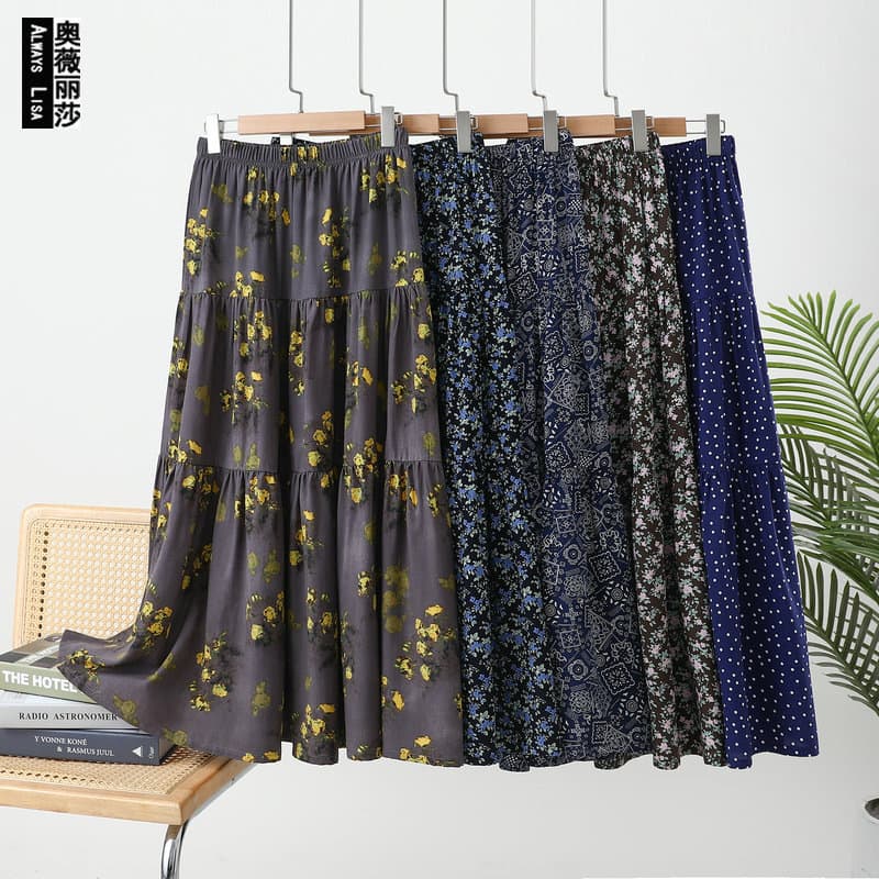 French Black Floral Print Skirt Women 2025 Summer New High Waist Slimming Hip Cover A-Line Midi Skirt