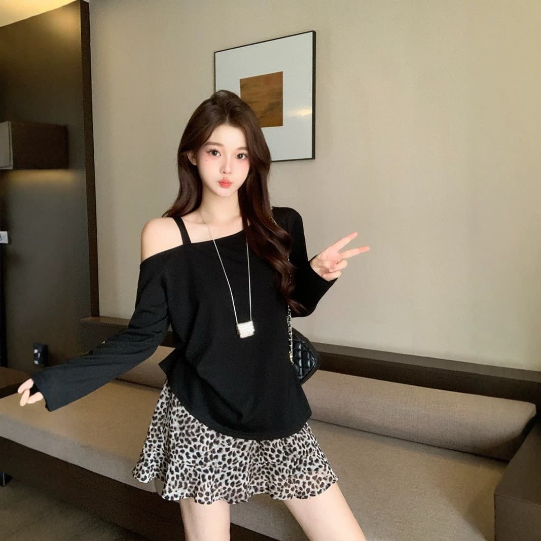 2026 summer new style fat mm plus size women's fashion pure desire off-shoulder long-sleeved T-shirt leopard print skirt two-piece set