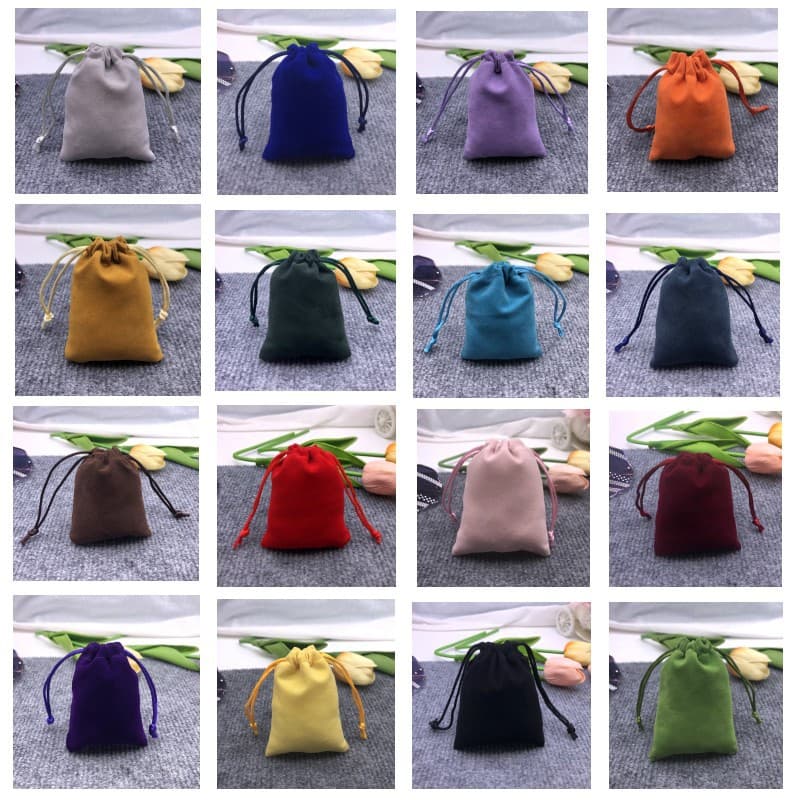 Manufacturer direct wholesale of 7*9cm, 9*12cm, and 8*10cm velvet drawstring bags for phones, gifts, and jewelry