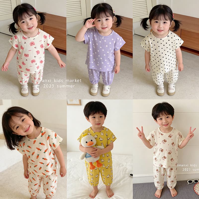 Soft Korean Children's Summer Air Conditioning Homewear Cartoon Set 2026 Spring/Summer Baby T-Shirt and Pants Set