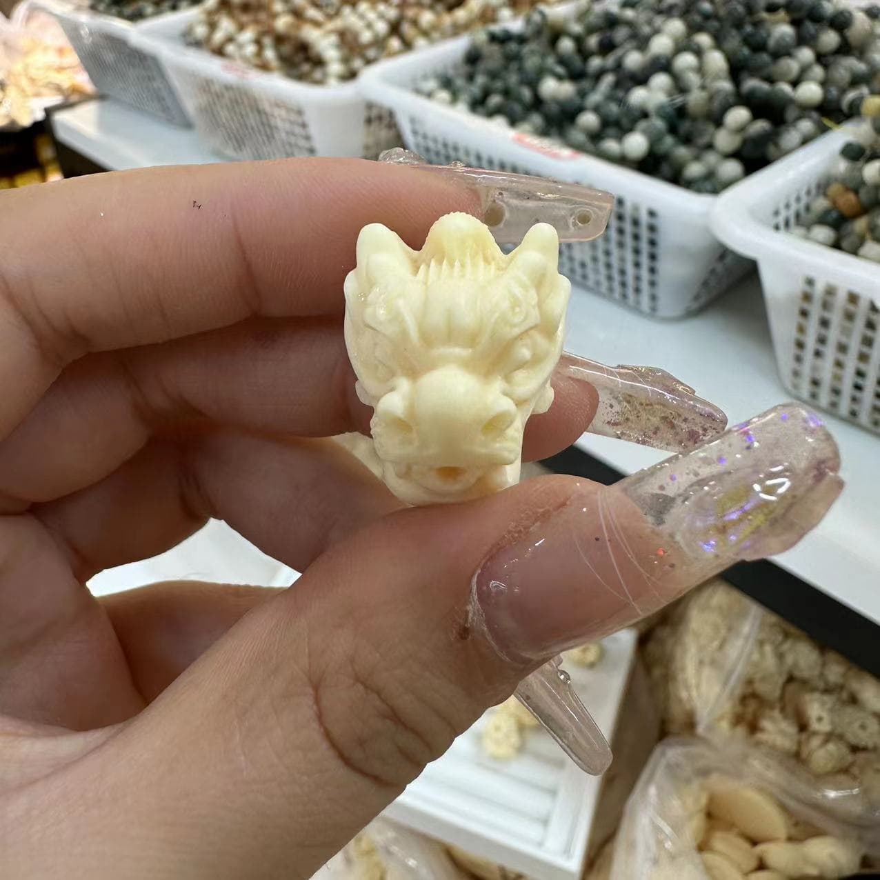 Ivory fruit carving with dragon head three-way connector DIY Bodhi fruit bracelet, super cute and adorable accessory for men and women