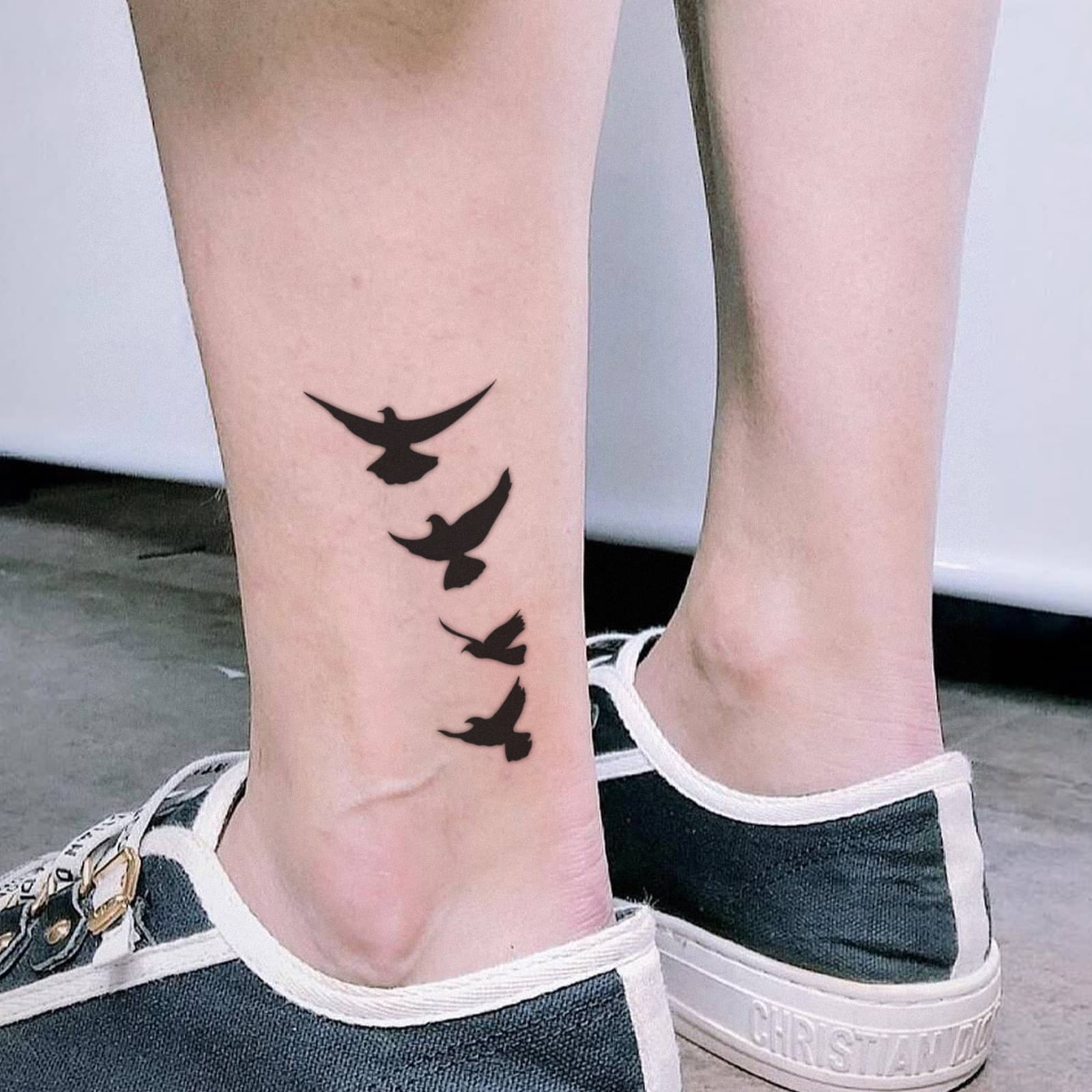 Ins-style Flying Bird Silhouette Tattoo Sticker, Waterproof and Long-lasting, Collarbone Style, Symbol of Freedom