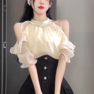 Summer new pearl halter neck off-shoulder shiny silk chiffon top women waist cinching short skirt high-end two-piece set