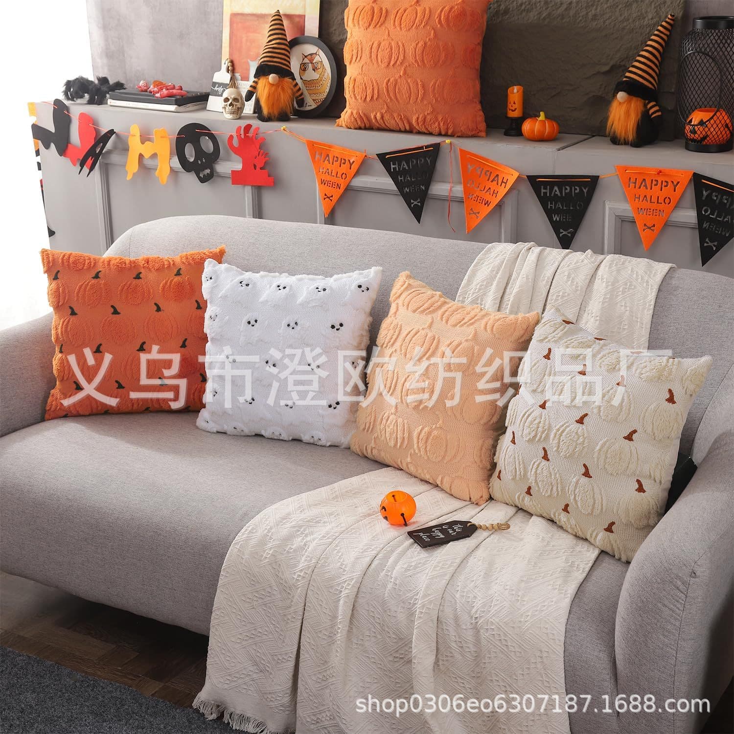 Manufacturer's new 3D plush pumpkin ghost pillow covers for Halloween decoration, sofa cushions, bed headrests, and lumbar pillows