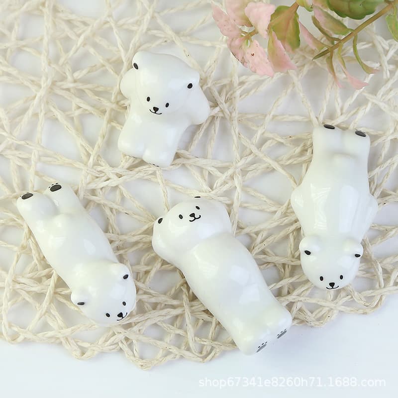 Cute White Bear Ceramic Chopsticks Holder Calligraphy Brush Stand Pen Restorable Home Decorations Japanese Style Craft