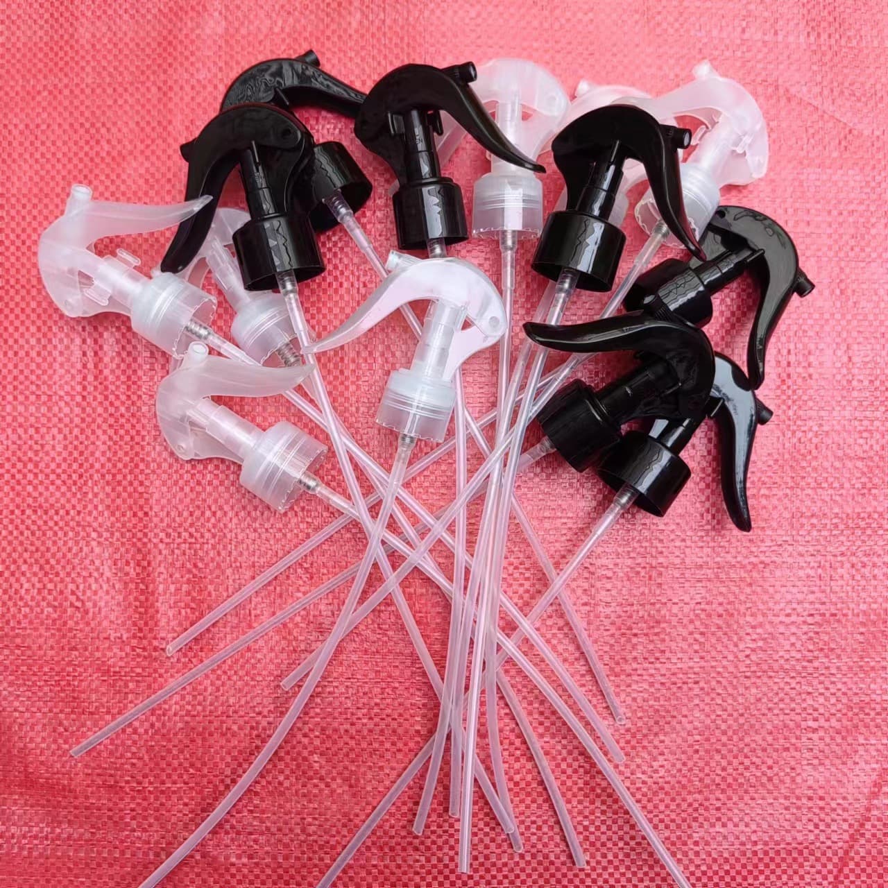 Dust Mite Spray Nozzle, Household Fine Mist Applicator for Wash-Free Plant-Based Mite Removal