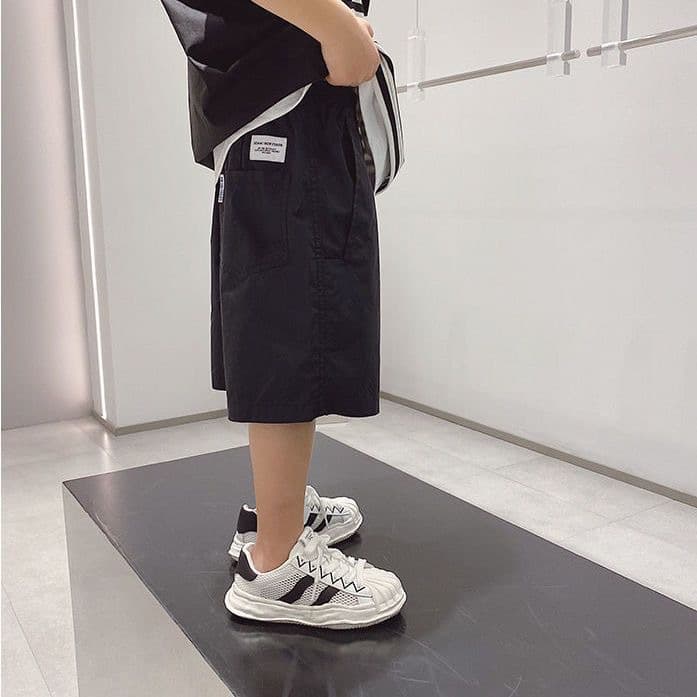 Boys' Shorts 2025 New Summer Children's Casual Pants for Older Boys, Knee-Length Thin Trendy Shorts