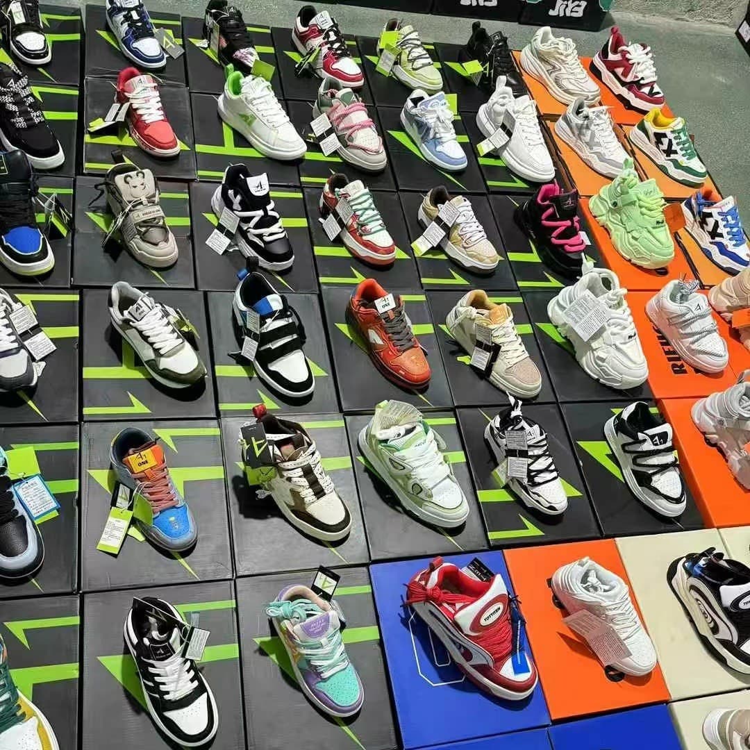 【Quanzhou Processed Shoes】Mixed colors, multiple styles, street stall shoes, live stream shoes wholesale, Fujian women's athletic shoes, vendor shoes