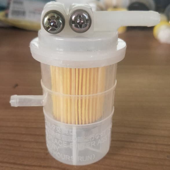 Export wholesale plastic fuel filter, fuel filter MM435190 330510018, suitable for Suzuki.