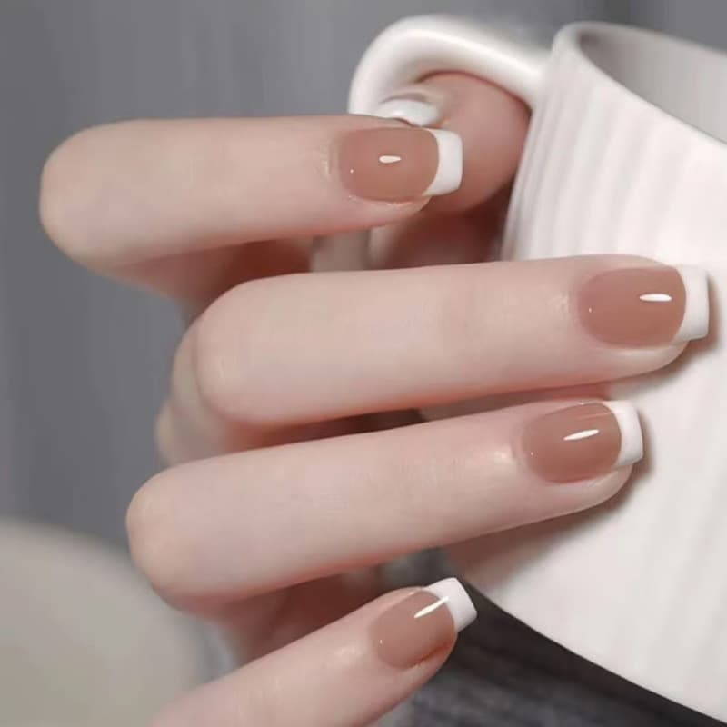 Foreign Trade Reddish Brown French Style Gentle Elegant Skin-Brightening Western Style Detachable Press On Nails