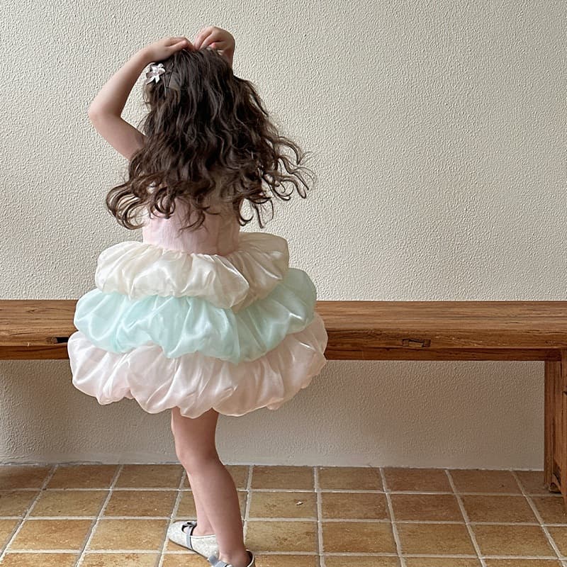 Girls Summer Dress 2026 New Style Little Girl Cake Dress Fashionable Kids Princess Dress Baby Summer Clothing