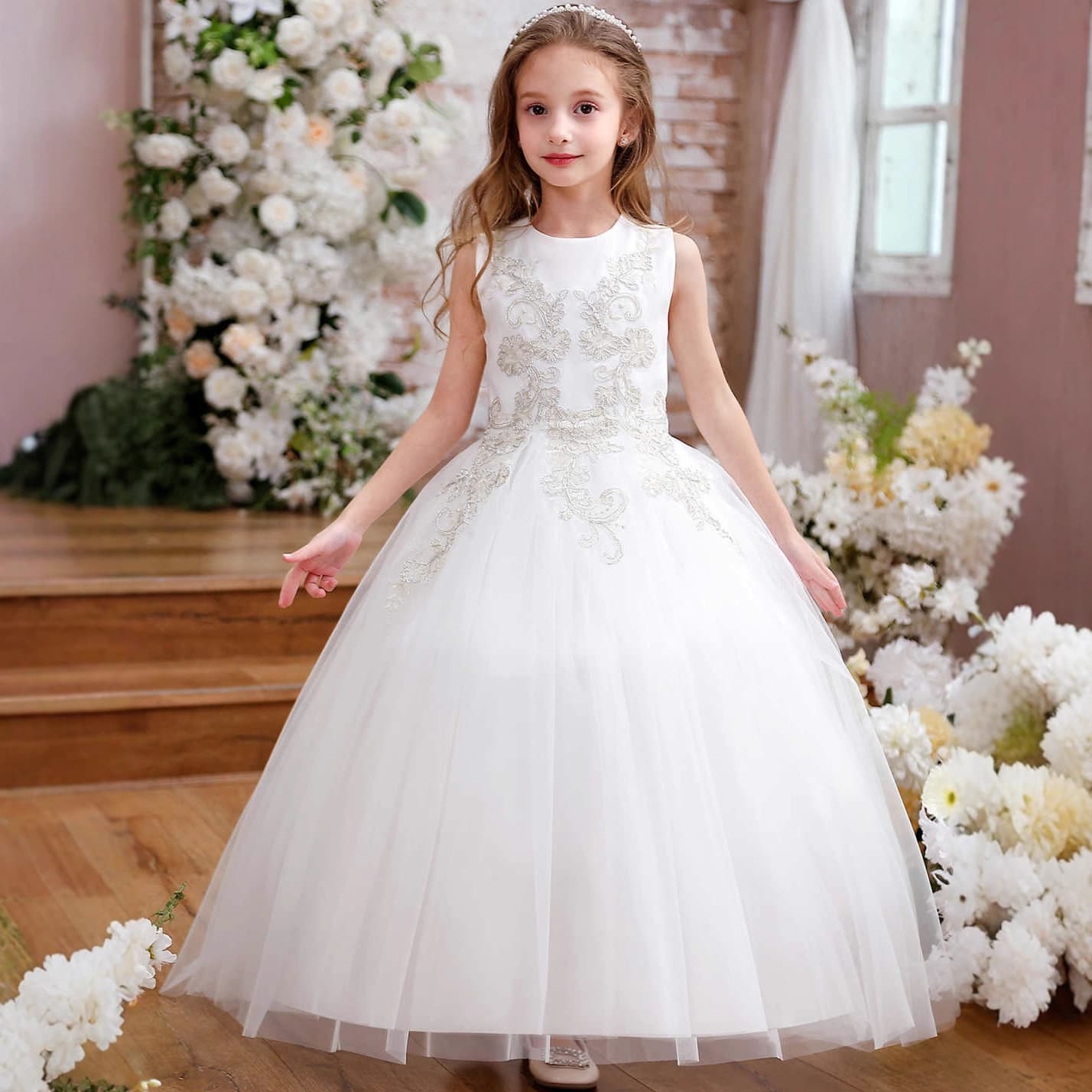 New Cross-Border European and American Vintage Satin Flower Girl Dress Wedding Gown with Cute Lace Bow Tie Long Puffy Skirt