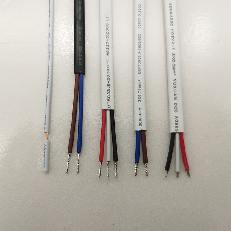 Factory wholesale pure copper 2-core flat sheathed wire, white and black 2-core flat sheathed wire, lighting and electrical appliance connection sheathed wire.