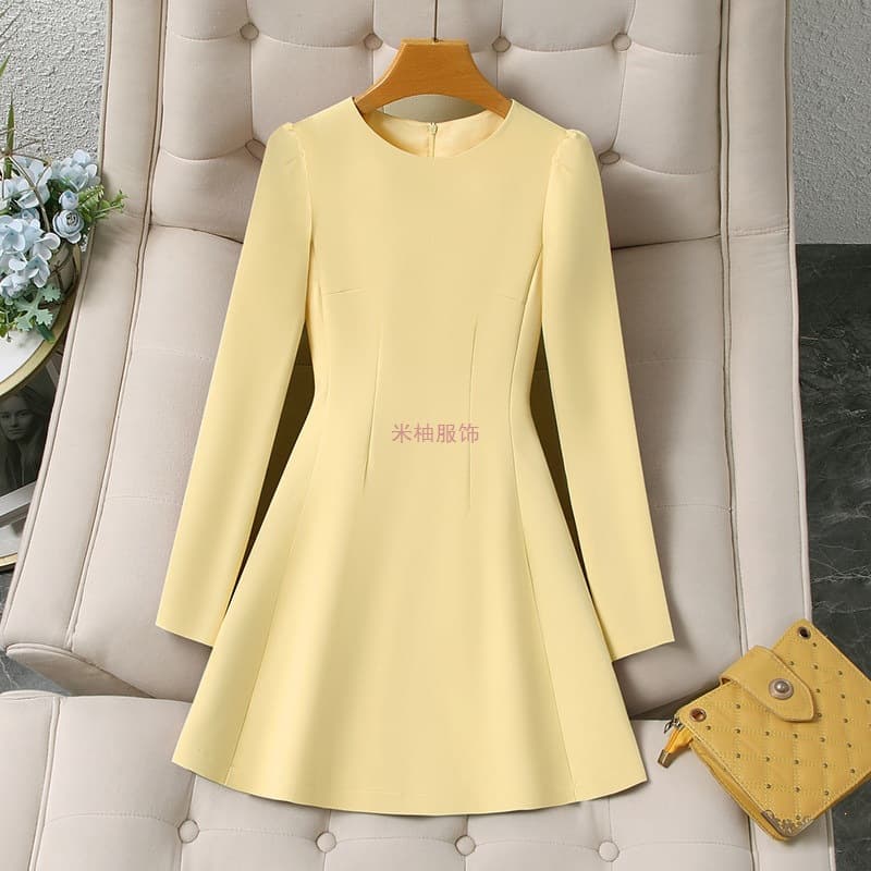 Yellow long-sleeved dress for women, spring and autumn French style, small, high-end Hepburn style dress, waist slimming short skirt