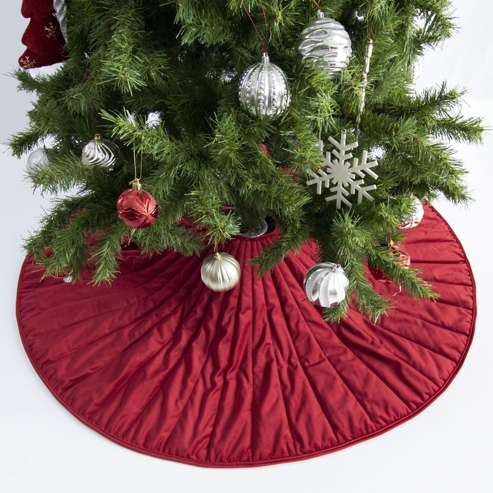 Cross-border New Christmas Red Quilted Radiant Christmas Tree Skirt Base Decoration Tree Skirt Apron Factory Store
