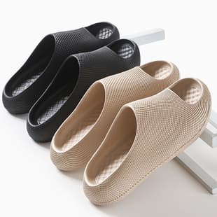 Cloud-Like Comfort Couple Slippers Height Increase 2026 Men Women Summer Outdoor Wear Thick Sole Simple Fashion Anti-Slip Beach Sandals