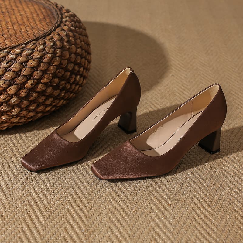 7605 Classic Satin Square Toe Block Heel Women's Single Shoes Fashion Wedding Shoes Low Heel Comfortable Women's Shoes