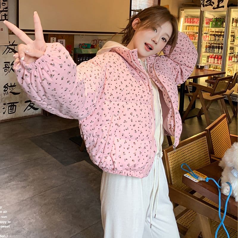 2025 Winter New Puffer Coat Women Short Petite Slimming Versatile Korean Stand Collar Floral Quilted Jacket Trendy