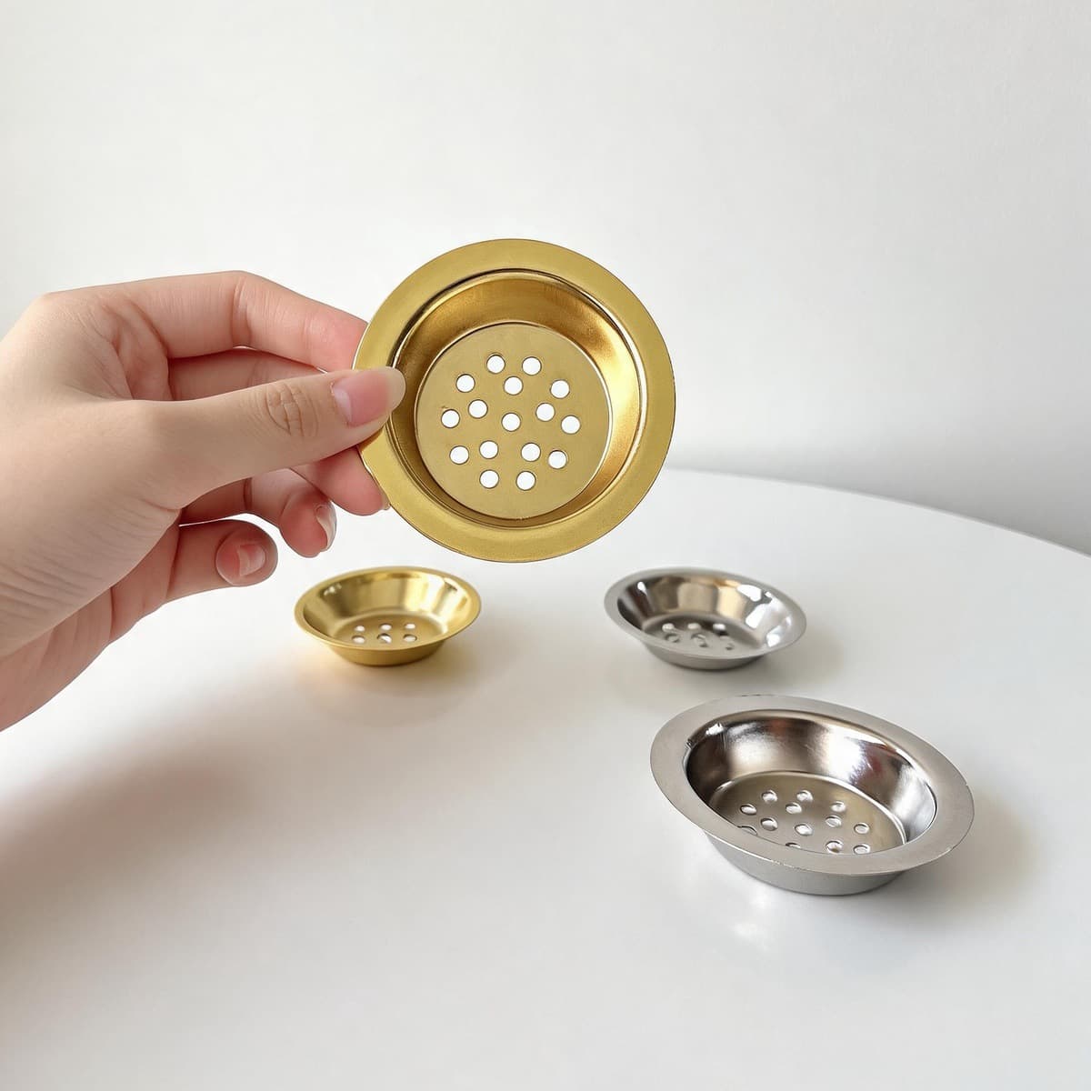 Best-selling Incense Burner Pad in the Middle East Iron Incense Burner Cup Accessories Gold and Silver Plated Craft Hardware Incense Burner Cup Accessories