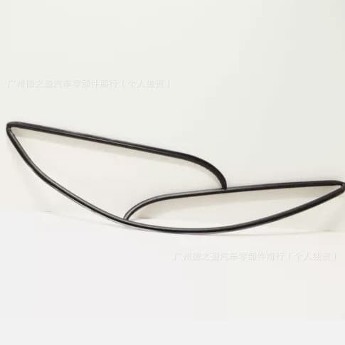Suitable for BMW 5 Series E60 rear windshield upper trim strip rear windshield trim strip 51317027916