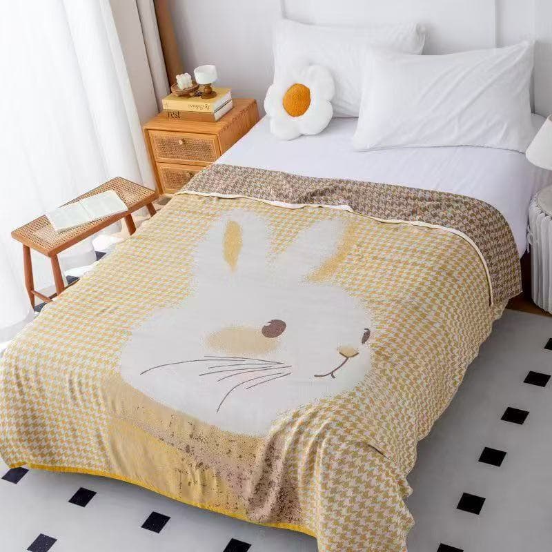 Popular bamboo fiber cooling blanket, perfect for summer, suitable for single or double use, wholesale and dropshipping.