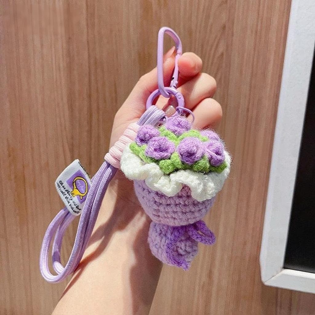 Miniature crocheted bouquets, handmade bag charms, keychains, and gifts for girlfriends (wholesale)
