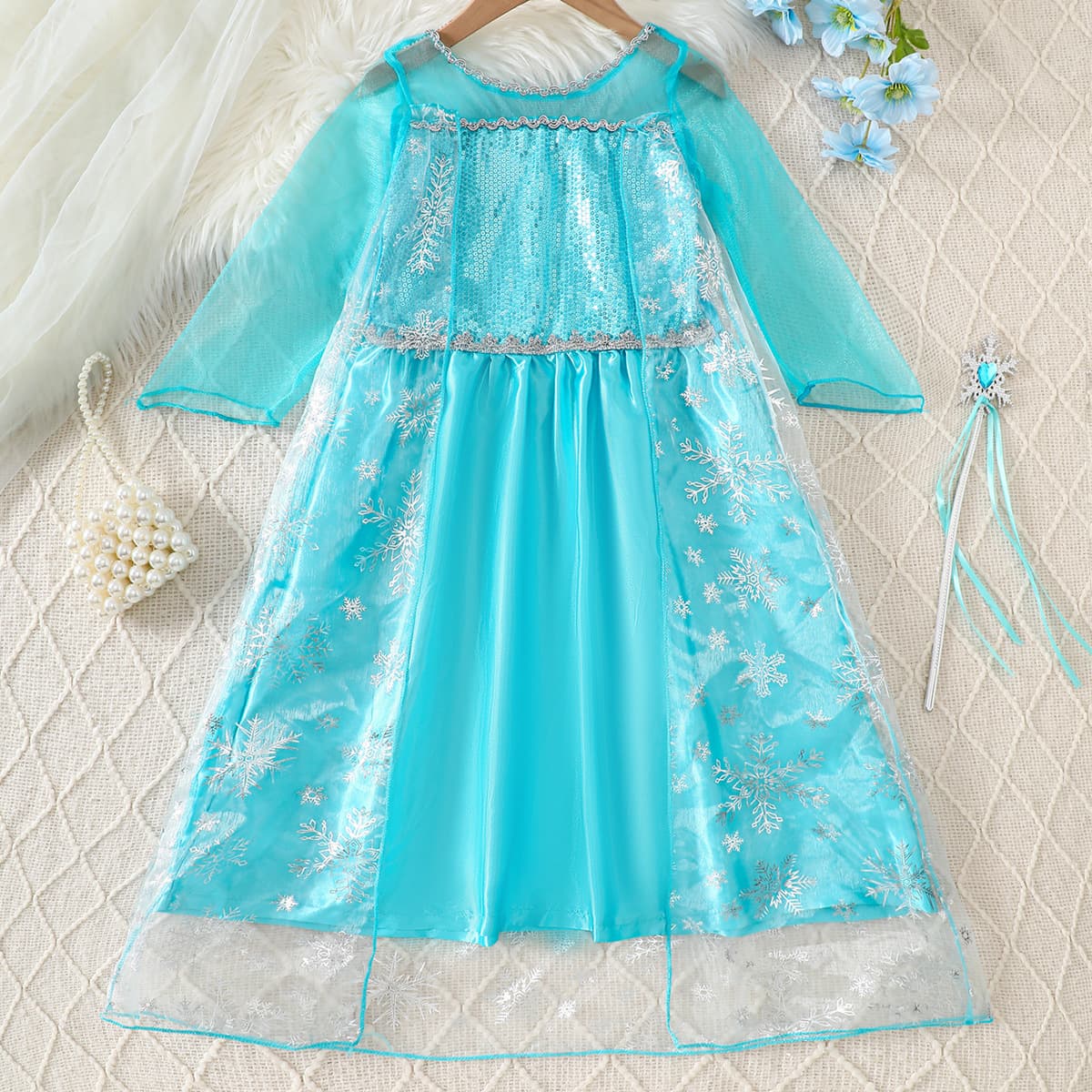 Amazon Girls Dress with Silver Glitter Tulle, Frozen Princess Dress, Children's Party Gown for Halloween Costume, Wholesale