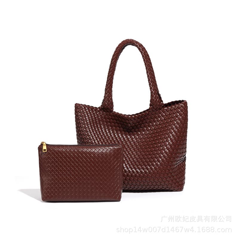 Casual Commute Large Capacity Single-Shoulder European-American Bag, Soft Leather Crossbody Handbag, Vintage Handwoven Light Luxury Handbag