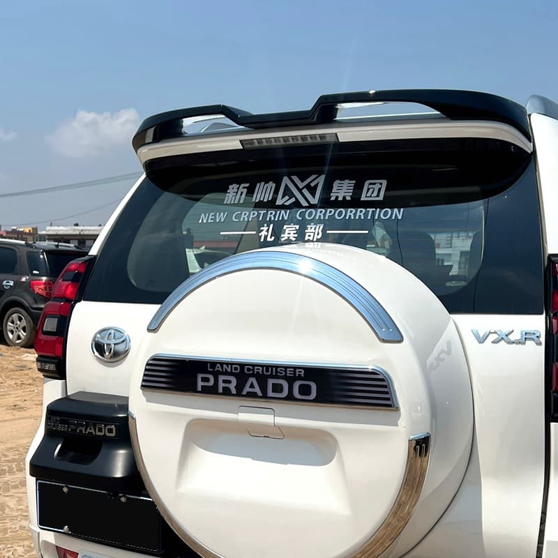 Suitable for 2010-2022 Toyota Domineering Prado rear wing without punching European version sports modified top wing