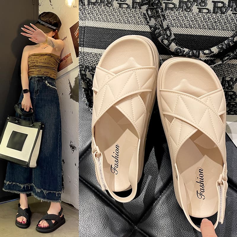 2023 Summer New Velcro Platform Sandals Women Ins Buckle Flat Slippers Casual One-Strap Sandals