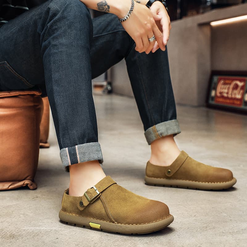 Men's Shoes 2026 New Breathable Large Size Couple Birkenstock Shoes Soft Sole Slip-on Loafers Retro Casual Toe Cap Shoes