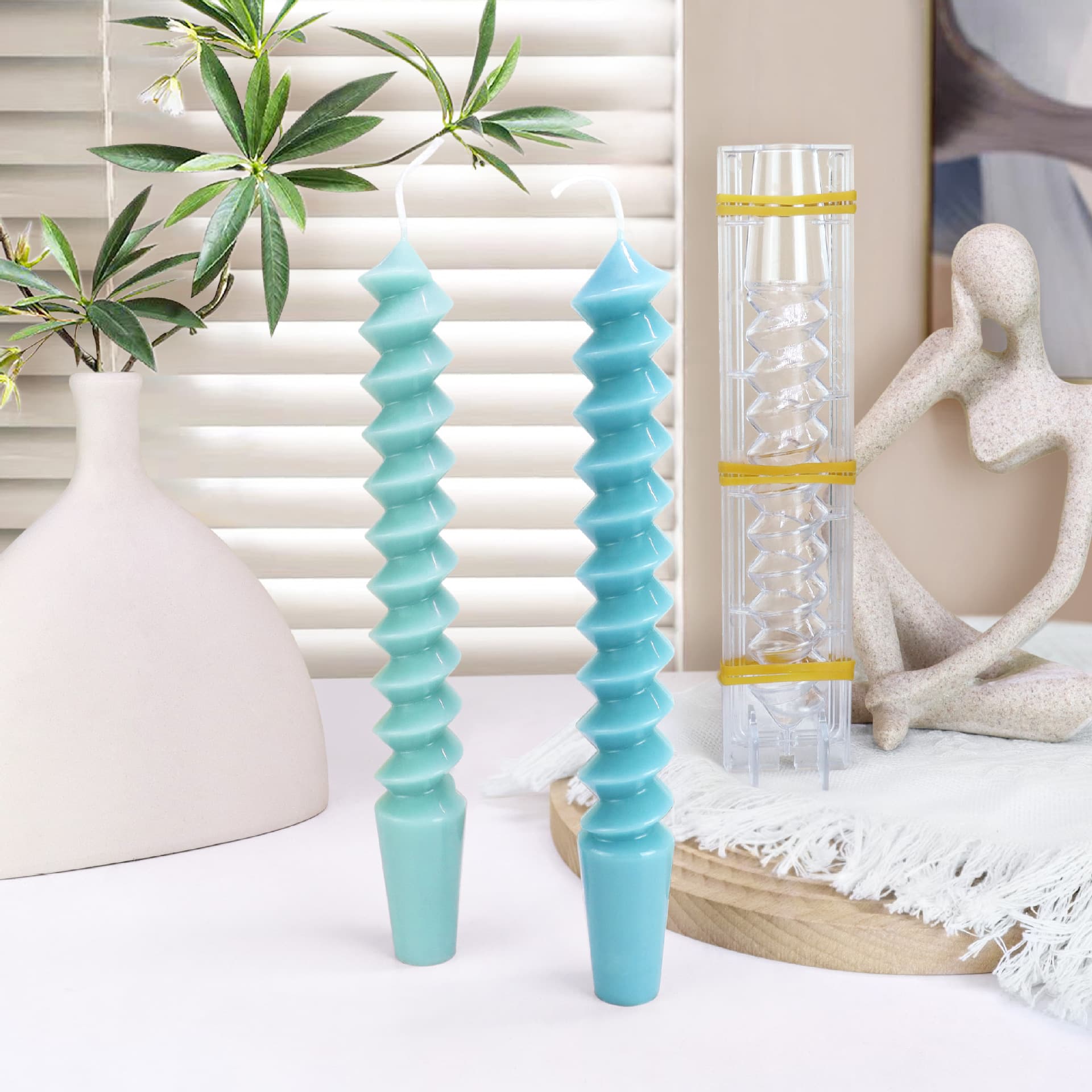 Xiongwei Pointed Thread PC Two-Part Mold Rod Wax Long Spiral DIY Scented Candle Plastic PC Mold Wholesale