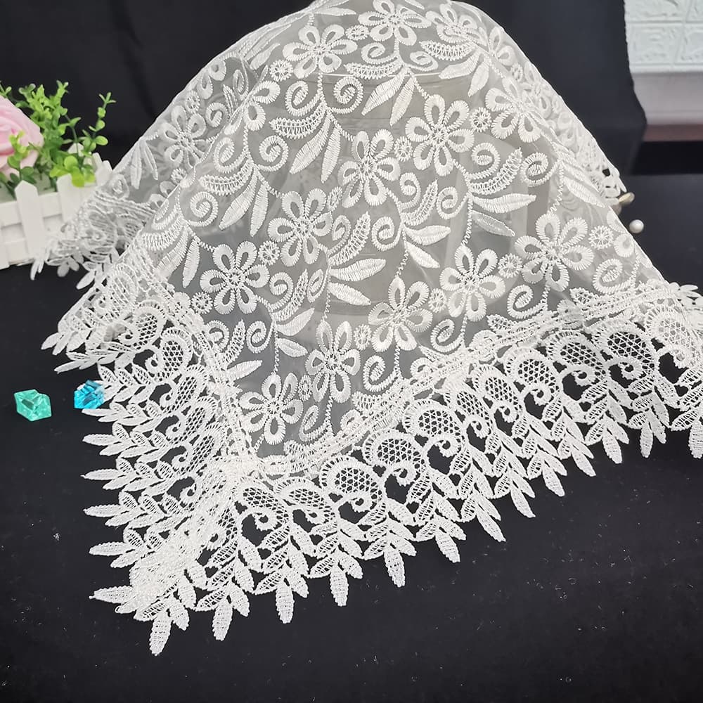 Classic Solid Color Mesh Embroidery Tablecloth Lace Embroidered Dining Table Cover Home Table Runner