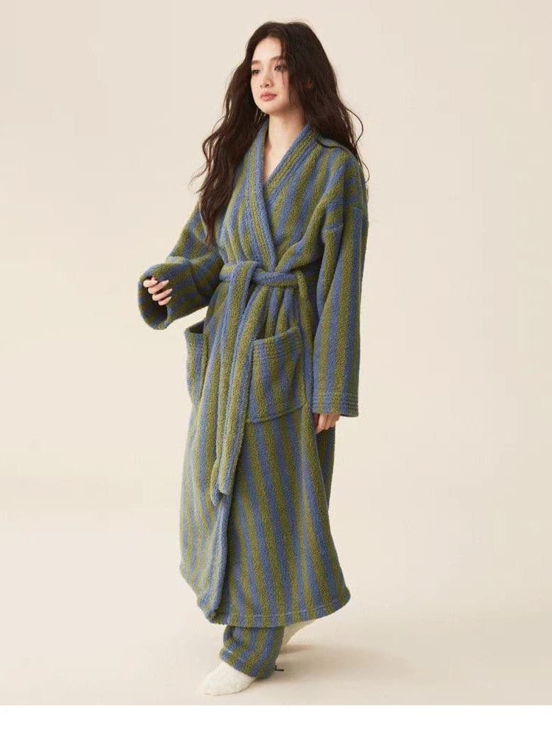 Autumn Winter Warm Thickened New Style Fleece Women's Bathrobe, Soft Couple Nightgown, Coral Fleece Extended Length Men's Sleepwear