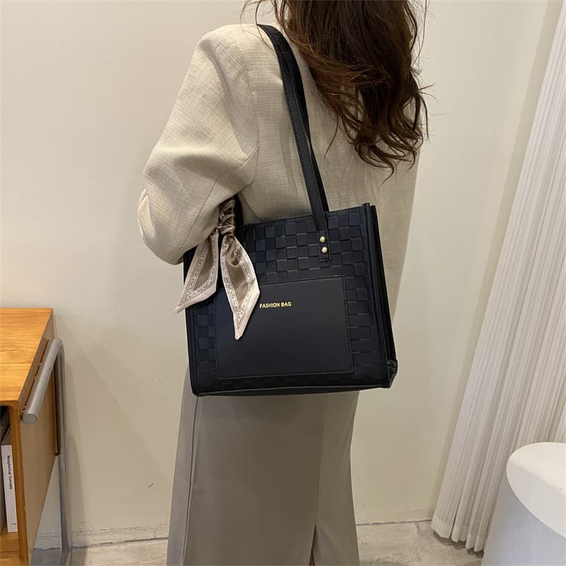 Color-Block Silk Scarf Tote Bag 2026 New Style Large Capacity Commuter Shoulder Bag Trendy Korean Fashion Retro Women's Bag