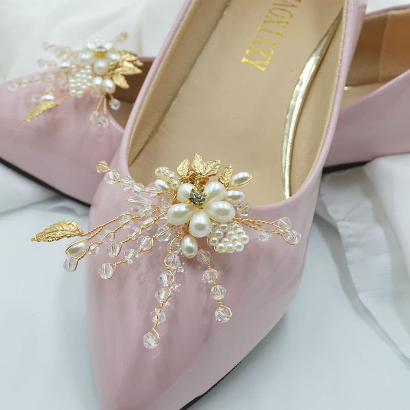 New cross-border alloy flower pearl shoe buckle, high-end handmade shoe flower for weddings and banquets, shoe clip.
